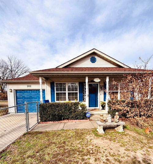 202 S Oak Ave, Joplin, MO, 64801-3311 | Card Image