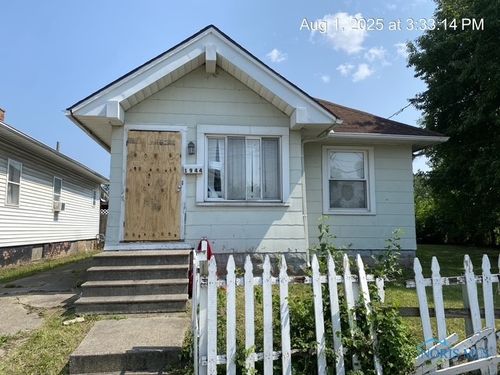 1944 N Michigan St, Toledo, OH, 43611-3718 | Card Image