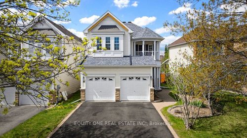 16 Grengold Way, Kanata, ON, K2T1E2 | Card Image