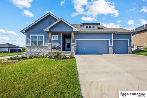 10410 Freedom Lane, Lincoln, NE, 68527 | Card Image