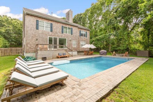 191 Shinnecock Hills Rd, Southampton, NY, 11968-3753 | Card Image