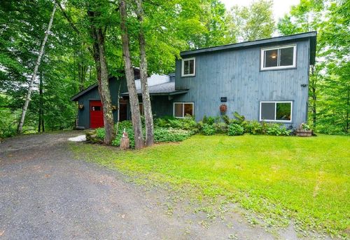 2084 Lightening Ridge Road, Calais, VT, 05650 | Card Image