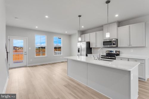 1733 Destrier St, RANSON, WV, 25438 | Card Image