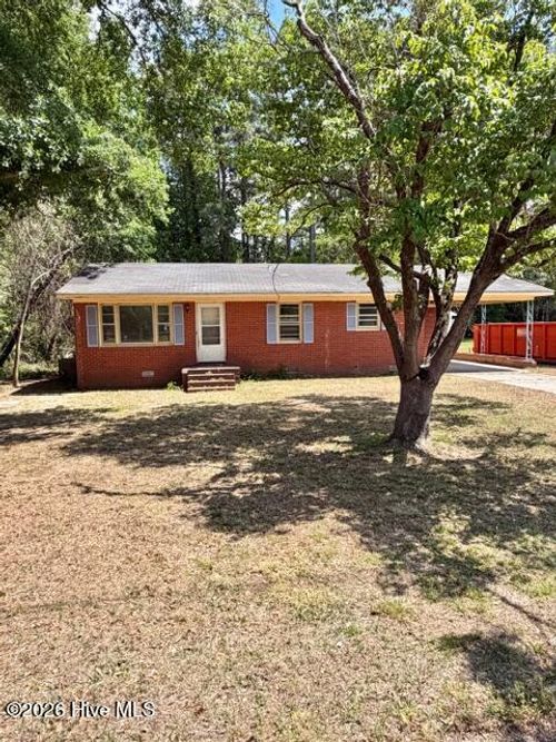 315 Hines St, Snow Hill, NC, 28580-1610 | Card Image