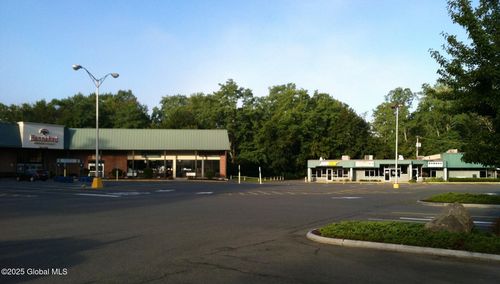 5 Maple Rd, Voorheesville, NY, 12186-9422 | Card Image