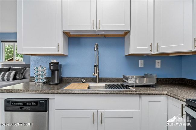 unit 5 kitchen | Image 52