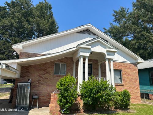 305 Florida Ave, Ferriday, LA, 71334-2534 | Card Image