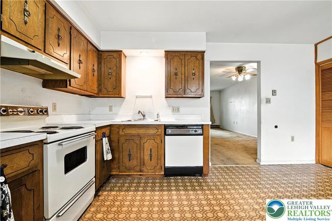 2818 Klein St, Townhouse with 3 bedrooms, 2 bathrooms and null parking in Allentown PA | Image 20