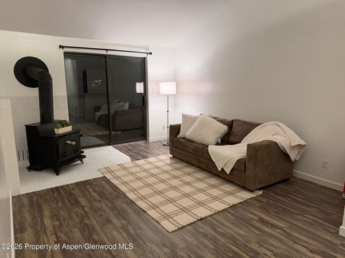 apt-c2-89 Meadowood Dr, Carbondale, CO, 81623-9222 | Card Image