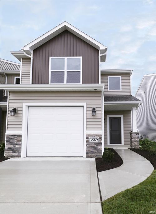 3589 Canal Square Drive, New Haven, IN, 46774-2042 | Card Image
