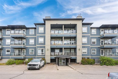 4216-108 Willis Crescent, Saskatoon, SK, S7T0W8 | Card Image