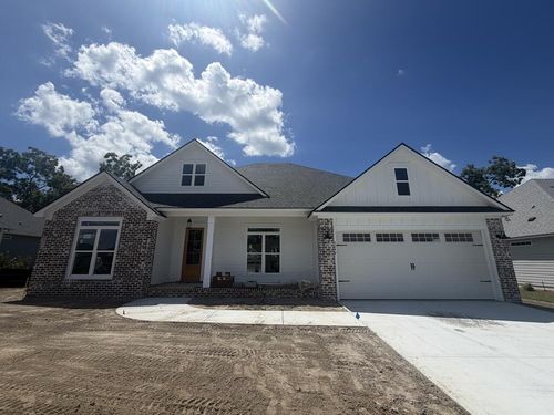 5044 Hatfield Cir, Hahira, GA, 31632-1298 | Card Image
