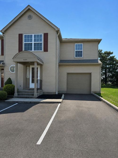 11e-5597 Valencia Park Blvd, Hilliard, OH, 43026-8795 | Card Image