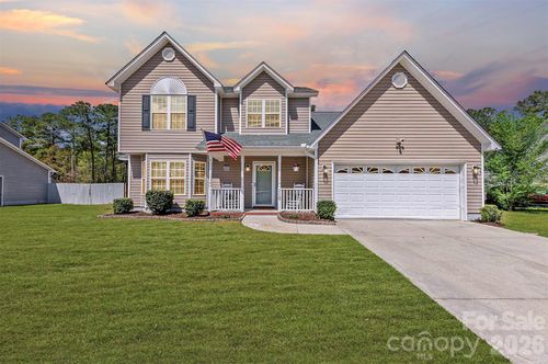 110 Saint Rd, Richlands, NC, 28574-5358 | Card Image