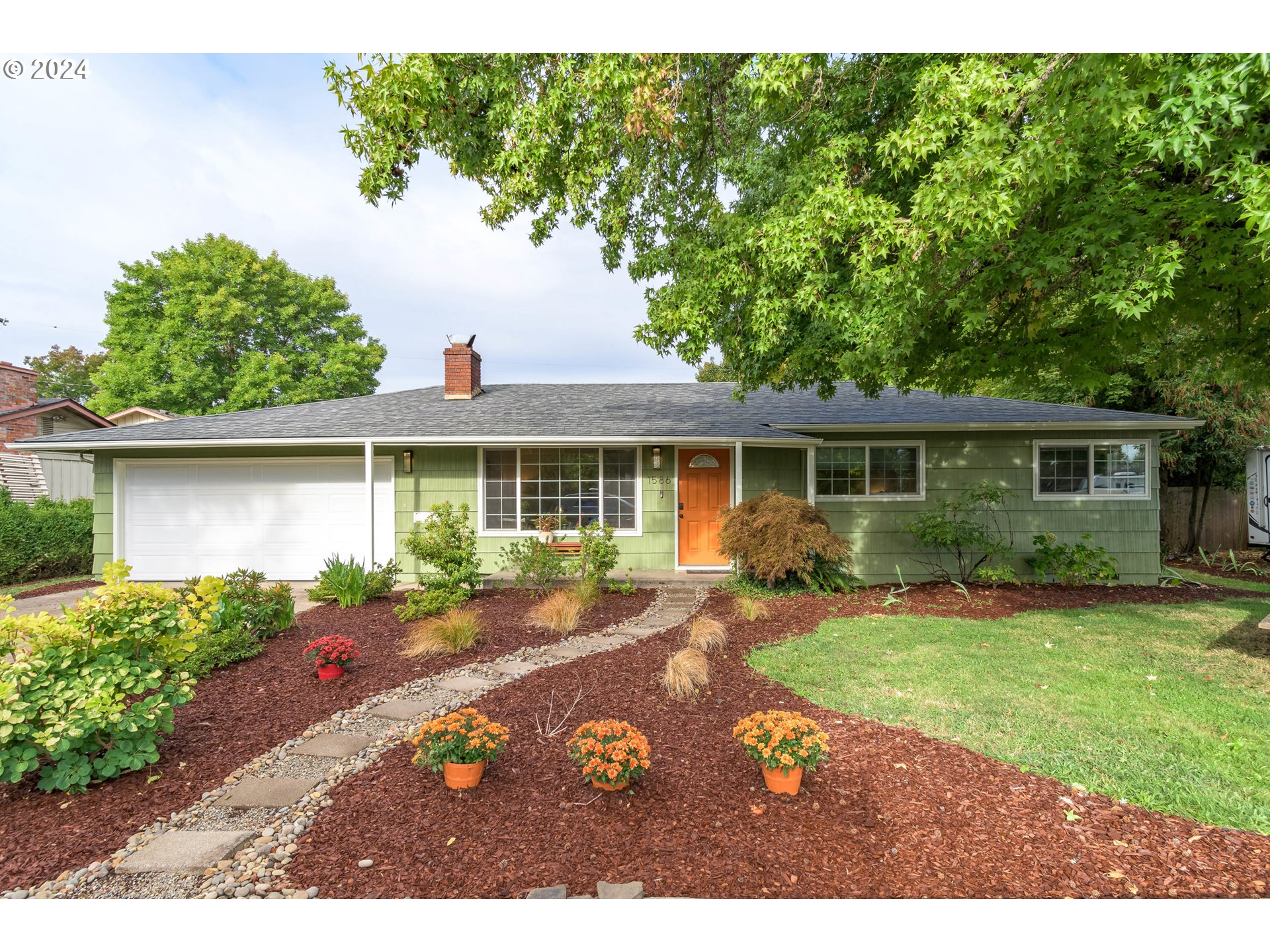 Alderwood St, Eugene, OR 97404