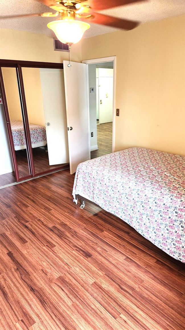 APT-203 - 4156 Inverrary Dr, Condo with 1 bedrooms, 1 bathrooms and null parking in Lauderhill FL | Image 13