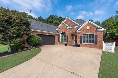222 Meadow Run, Carrollton, GA, 30116-8830 | Card Image