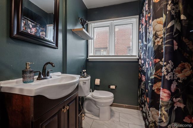15251 Windemere St, House other with 3 bedrooms, 1 bathrooms and null parking in Southgate MI | Image 12