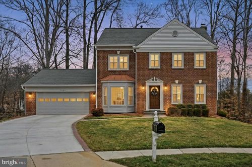 7001 Ebbtide Ln, BURKE, VA, 22015-4412 | Card Image