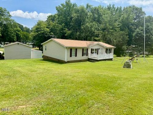 94 S Waters Edge Ln, Henderson, NC, 27537-5017 | Card Image
