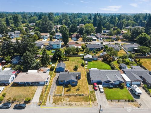 10303 B St E, Tacoma, WA, 98445-2037 | Card Image
