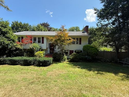 97 Walnut St, Natick, MA, 01760-2024 | Card Image