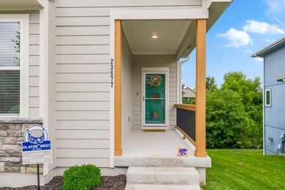 Entrance to property with a lawn | Image 2