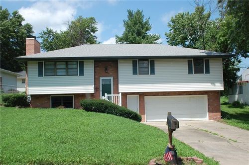 4517 Badger St, Saint Joseph, MO, 64506-2508 | Card Image