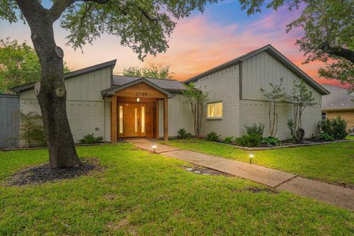 2109 Parkhaven Dr, Plano, TX, 75075-2010 | Card Image
