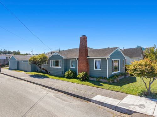 2003 H St, Eureka, CA, 95501-3701 | Card Image