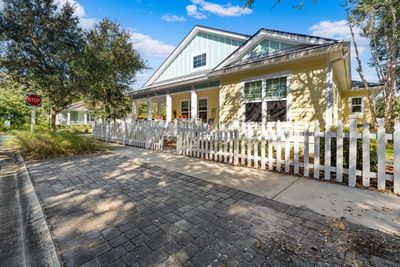 38 Laughing Gull Lane, House other with 3 bedrooms, 2 bathrooms and null parking in Palm Coast FL | Image 2