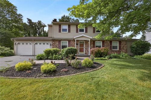 25 Whippletree Rd, Fairport, NY, 14450-1143 | Card Image