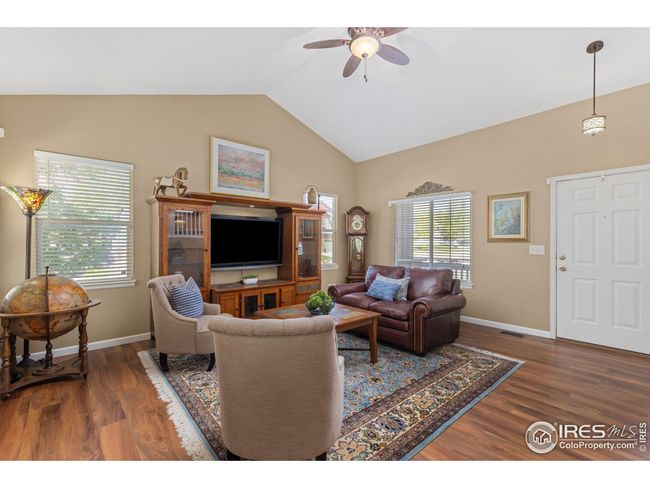 548 Mathews Cir, House other with 3 bedrooms, 3 bathrooms and null parking in Erie CO | Image 9