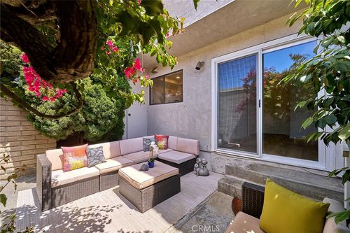 28026 Ridgecove Ct N, Rancho Palos Verdes, CA, 90275-7211 | Card Image