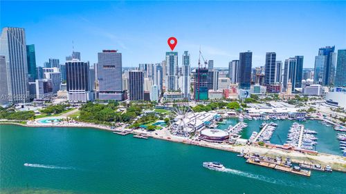 424-253 Ne 2nd St, Miami, FL, 33132-2288 | Card Image