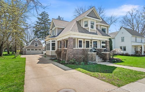 122 E Central Ave, Zeeland, MI, 49464-1718 | Card Image