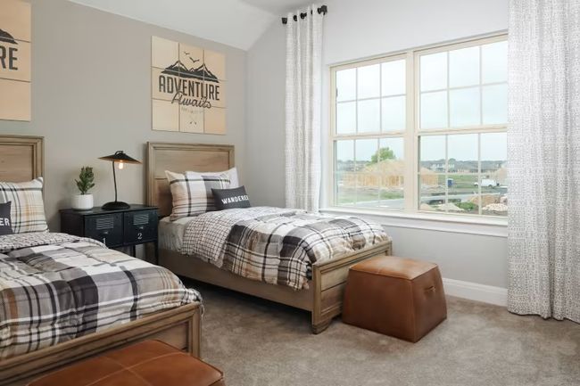 Photo of Pulte model home with same floor plan, not of actual home listed. | Image 22