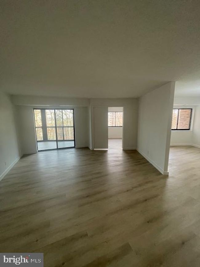 APT-114 - 5903 Mount Eagle Dr, Condo with 2 bedrooms, 2 bathrooms and null parking in ALEXANDRIA VA | Image 25