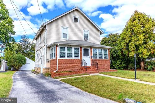 1919 Pershing Ave, MORTON, PA, 19070-1624 | Card Image