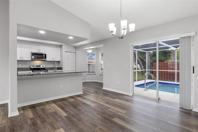 Dining Room / Kitchen | Image 10