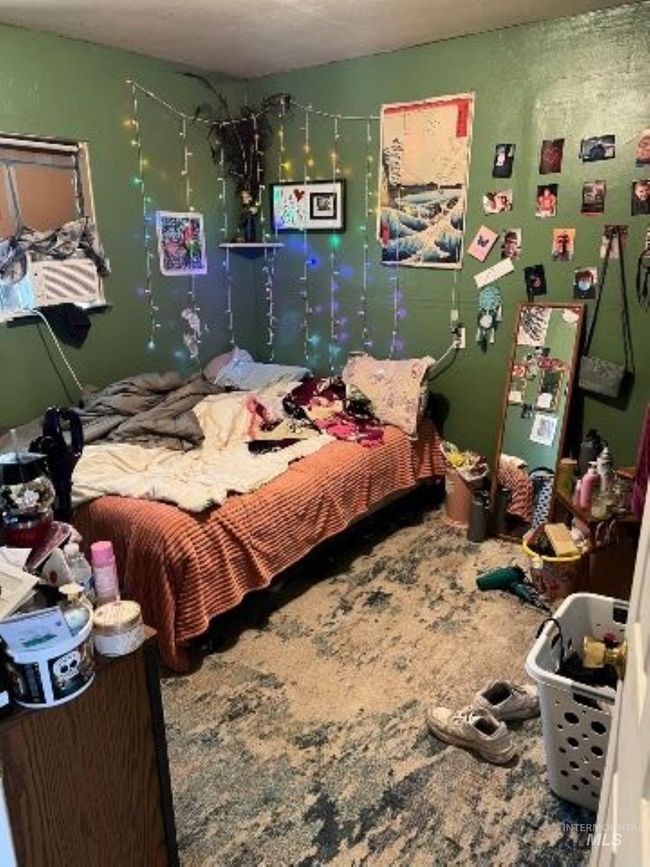 View of bedroom | Image 7