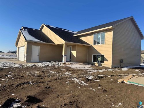 518 Shirley St Street, Harrisburg, SD, 57032 | Card Image