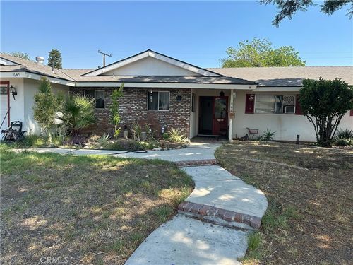 649 W Monterey Rd, Corona, CA, 92882-4257 | Card Image