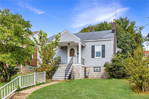 118 Oak Spring Rd, Canonsburg, PA, 15317-1045 | Card Image