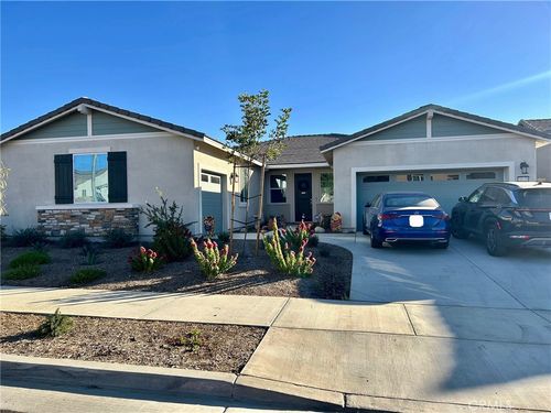 30699 Pitch Pine Dr, Homeland, CA, 92548 | Card Image