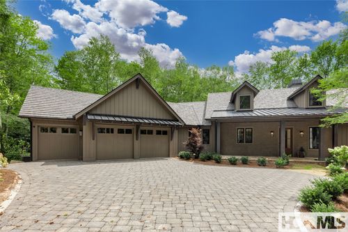 34 Crescent Trl, Highlands, NC, 28741-8615 | Card Image