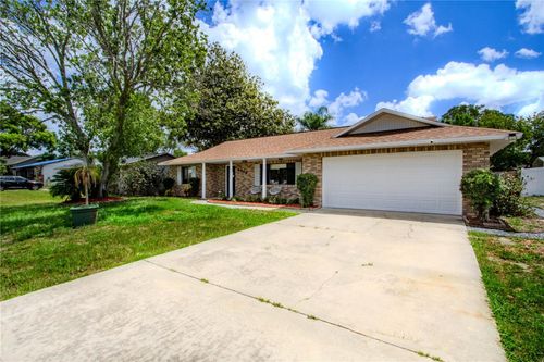 2005 Dalton Ave, DELTONA, FL, 32725-3313 | Card Image