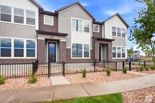 2864 S Tetzlaff Pl, West Valley City, UT, 84128-2732 | Card Image