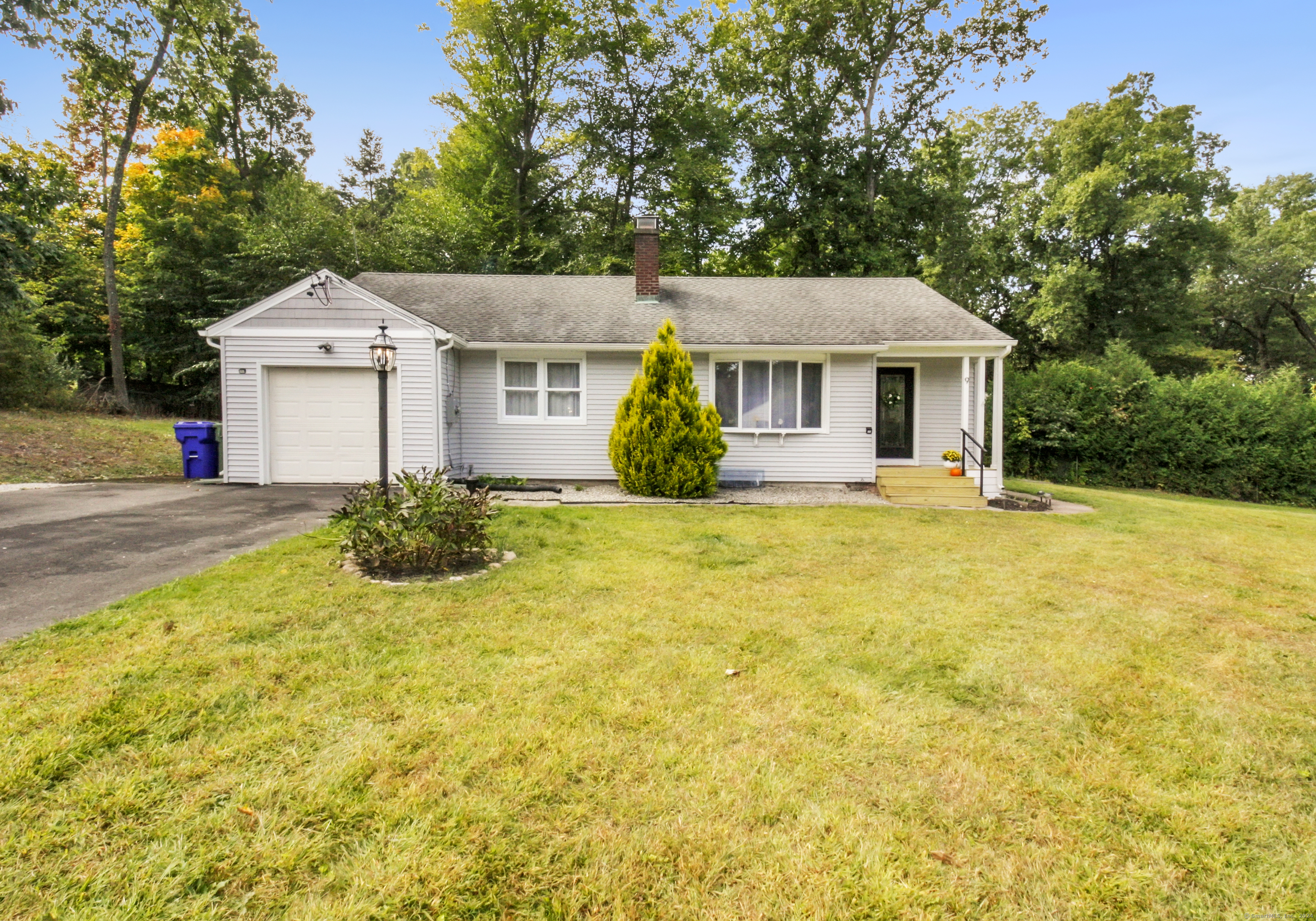 Bayberry Rd, Glastonbury, CT 06033