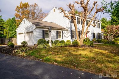 25 Westminster Drive, House other with 4 bedrooms, 2 bathrooms and null parking in Princeton NJ | Image 2